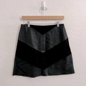 Zara leather and suede skirt size M